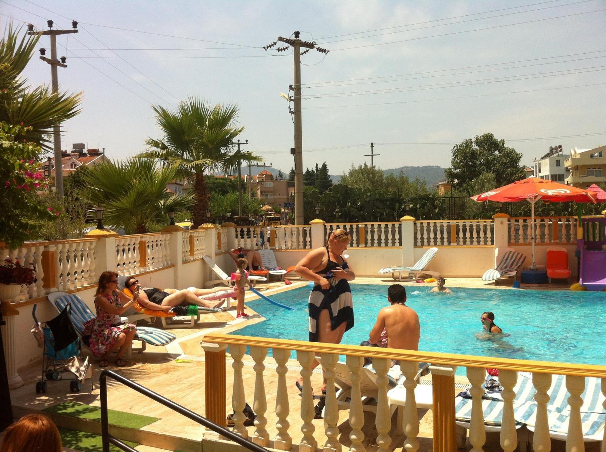 Irem Apart Hotel Marmaris Exterior photo